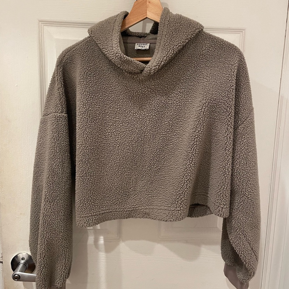 Aritzia Sunday Best Cozy Gray-Brown Fuzzy Sweater